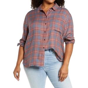 Treasure and Bond Boyfriend Flannel Longsleeve Blue and Red Sz M